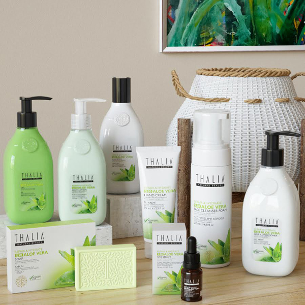 Ölümsüzlüğün bitkisi aloe vera ile saçlarınıza ve cildinize can katın!
