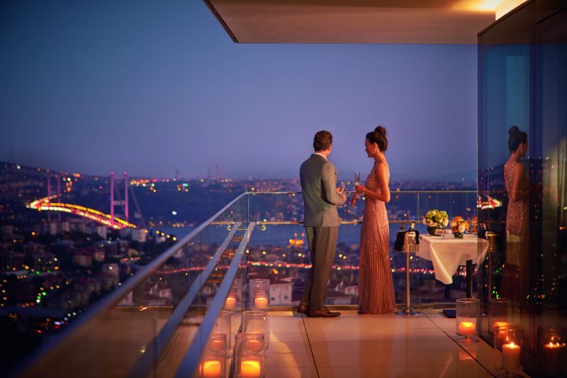 RAFFLES İSTANBUL ÜÇ YIL ÜST ÜSTE  TÜRKİYE’DEN 5 YILDIZ ALAN TEK OTEL OLDU