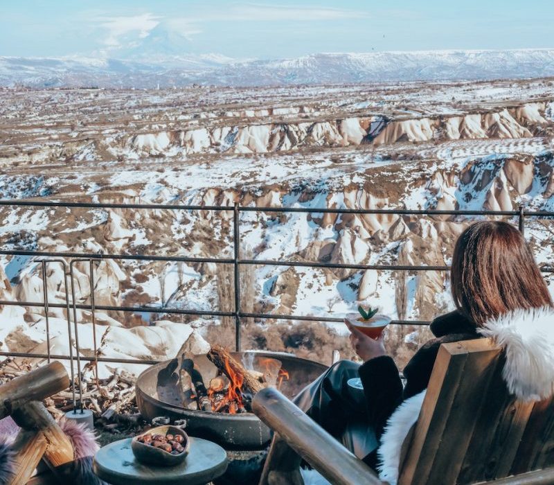 Argos in Cappadocia’nın Büyüleyici Kış Hikayesine Jabbar’ın Sevgililer Günü Şarkıları Eşlik Ediyor